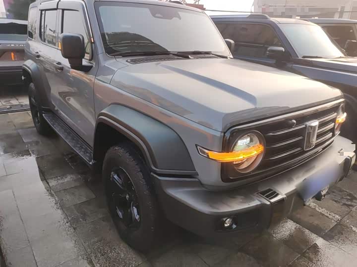 Фото 4 - Tank 300