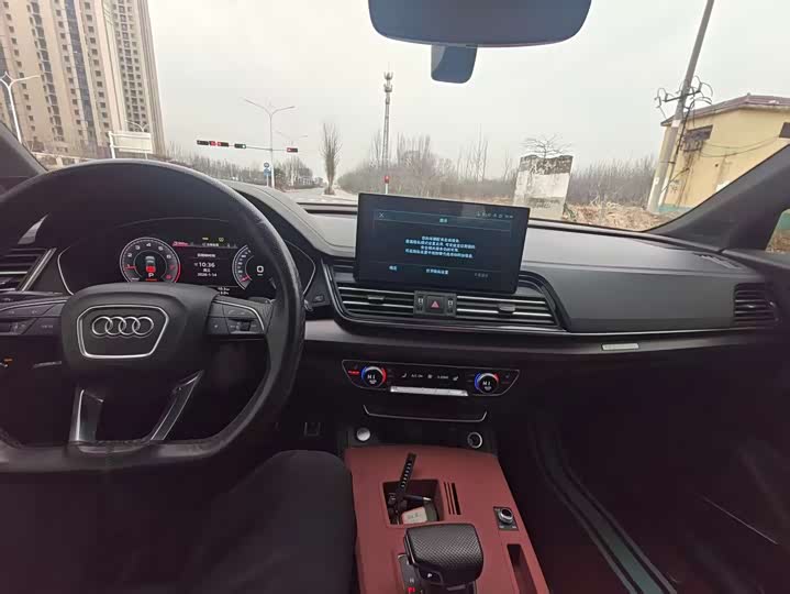 Фото 5 - Audi Q5L