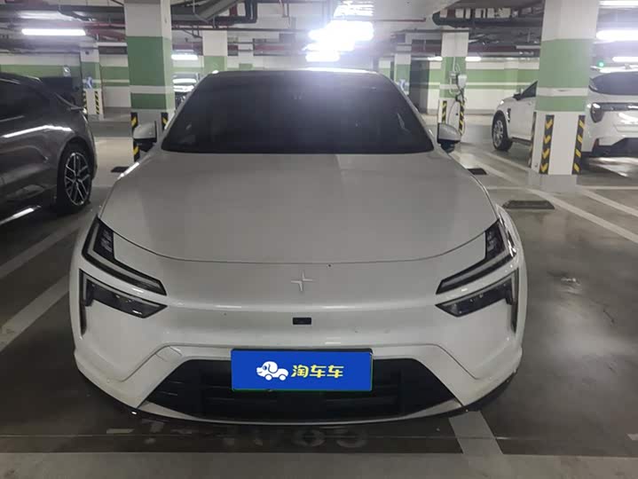 Фото 2 - Polestar 4