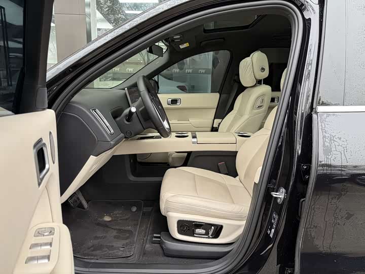 Фото 6 - LiXiang L8