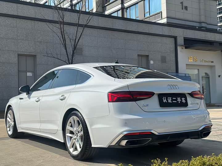 Фото 7 - Audi A5