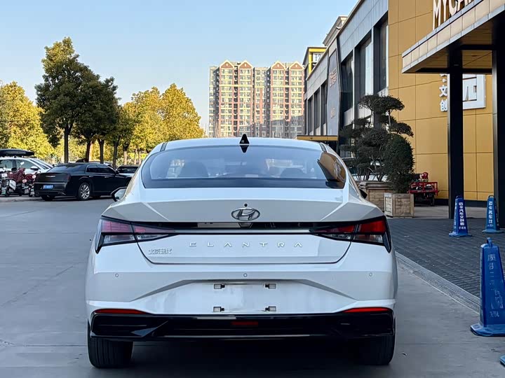 Фото 7 - Hyundai Elantra N line