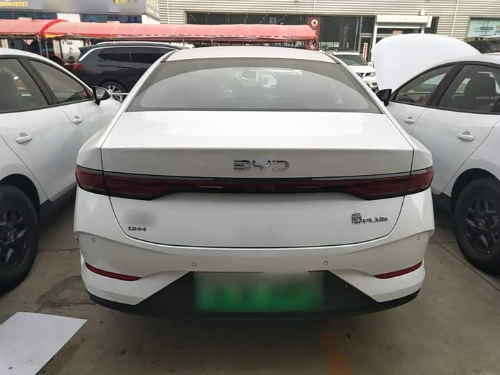 Фото 6 - BYD Qin Plus