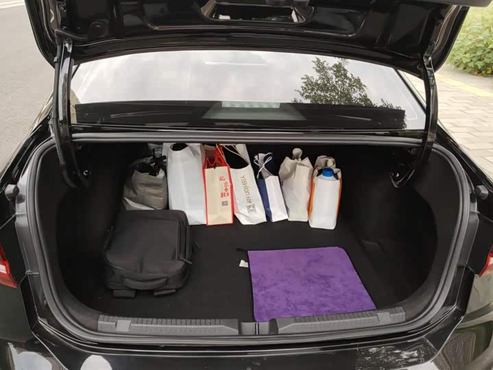 Фото 4 - Volkswagen Lavida