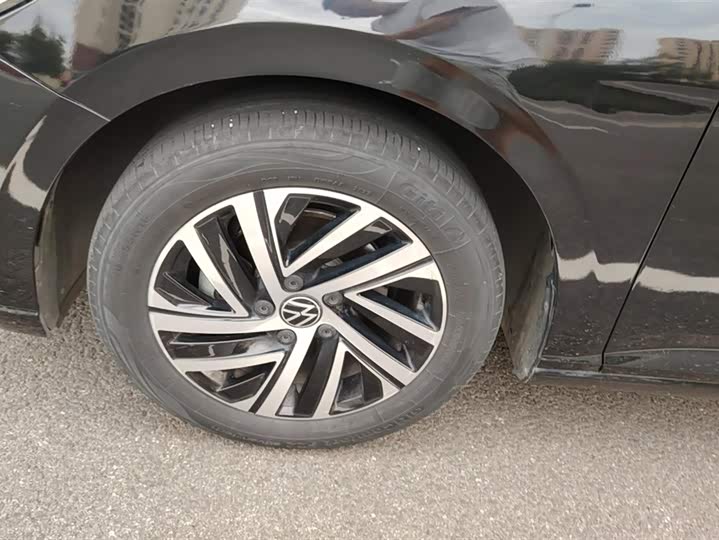 Фото 6 - Volkswagen Lavida