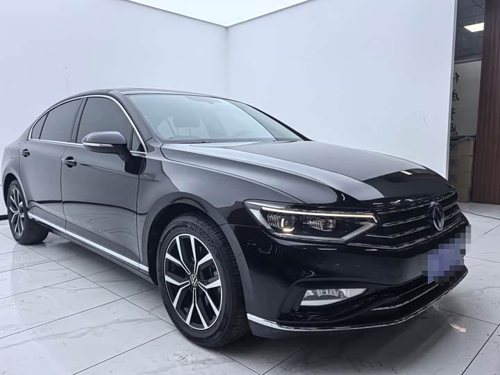 Фото 3 - Volkswagen Magotan