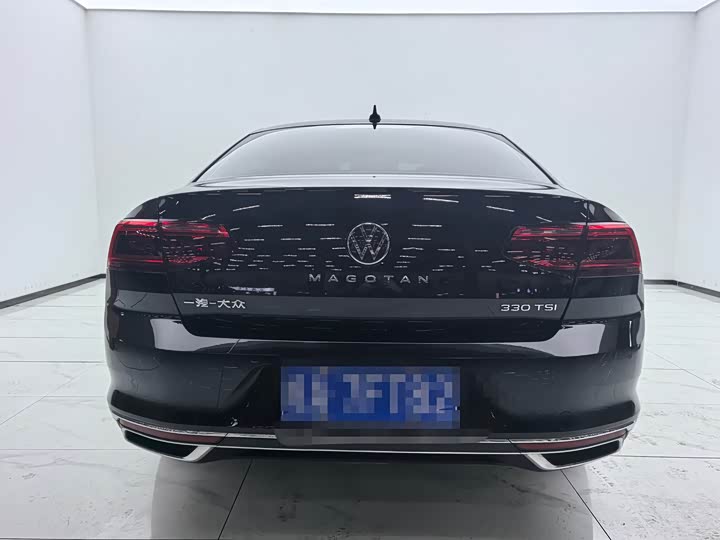 Фото 5 - Volkswagen Magotan