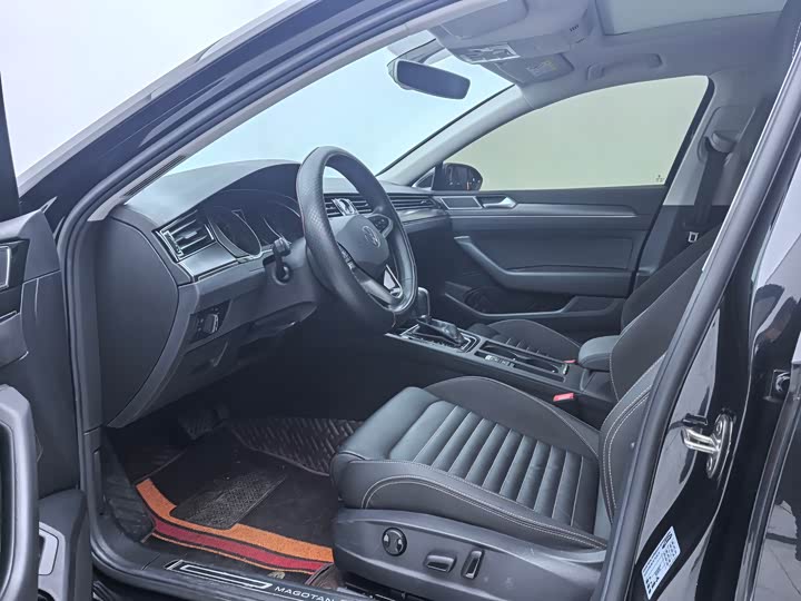 Фото 9 - Volkswagen Magotan