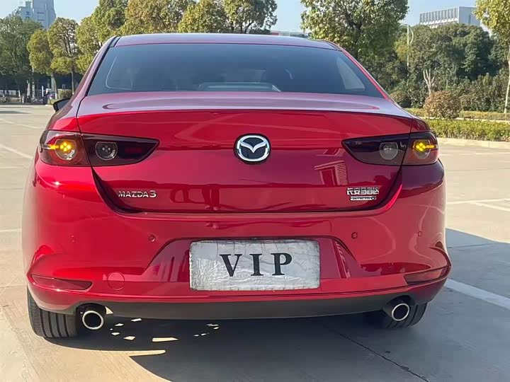 Фото 9 - Mazda 3 (Axela)