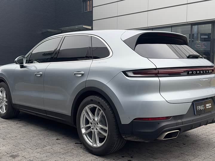 Фото 3 - Porsche Cayenne