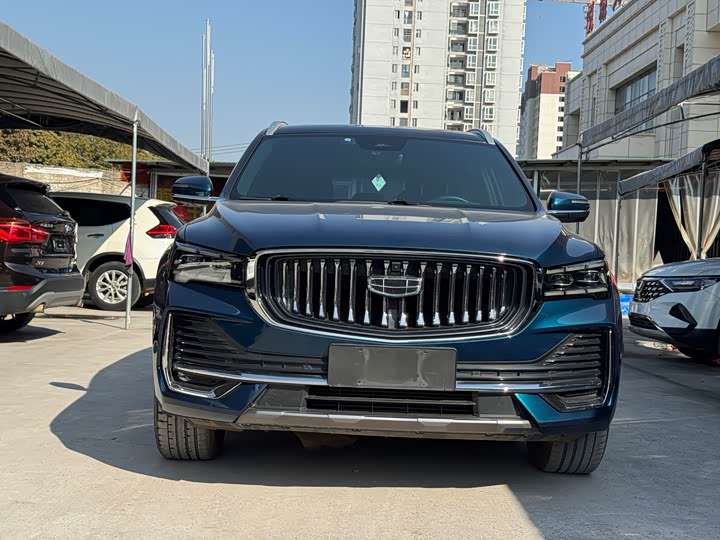 Фото 2 - Geely Monjaro