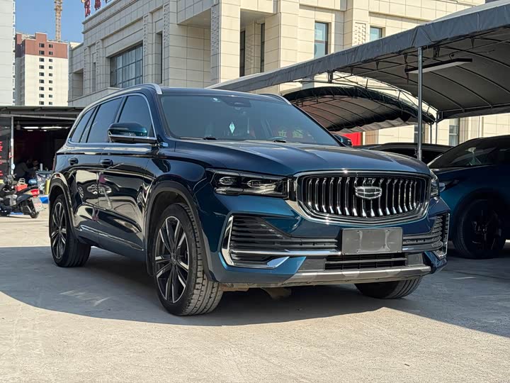 Фото 3 - Geely Monjaro