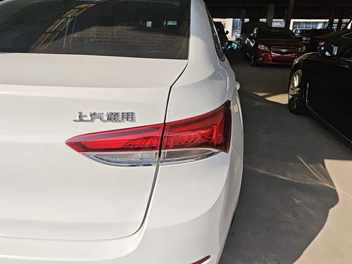 Фото 8 - Buick Excelle GT