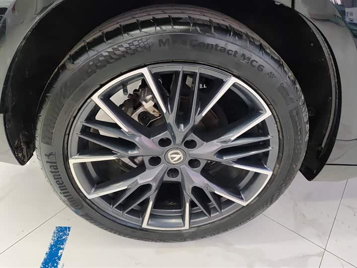 Фото 6 - Changan UNI-T