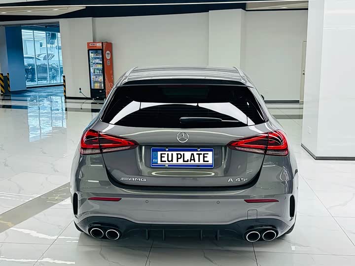 Фото 5 - Mercedes-Benz A-Class AMG