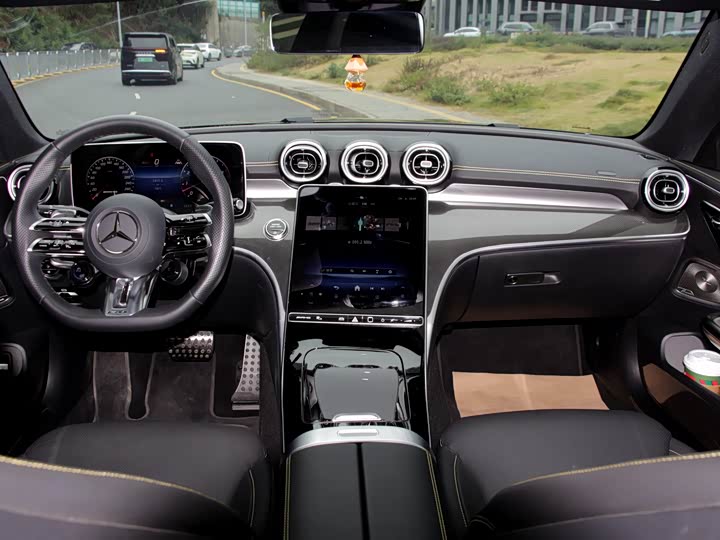 Фото 9 - Mercedes-Benz CLE-Class AMG