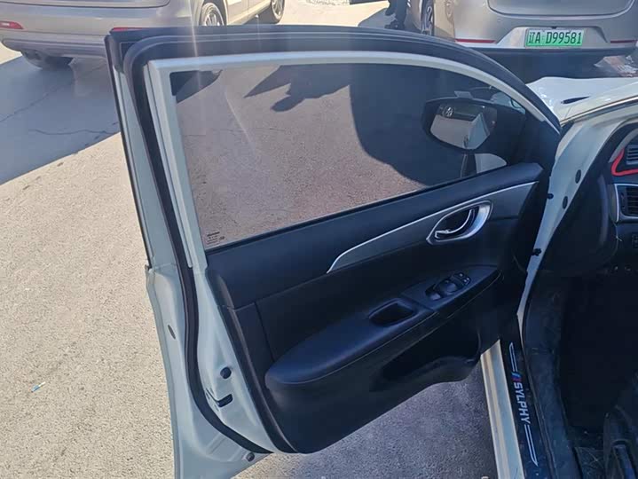 Фото 7 - Nissan Sylphy