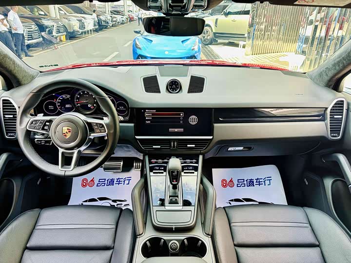 Фото 5 - Porsche Cayenne