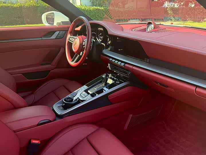 Фото 8 - Porsche 911