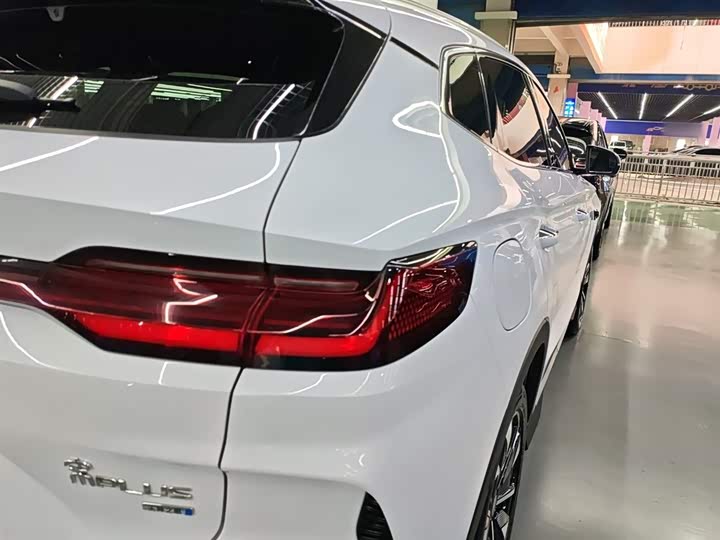 Фото 8 - BYD Song Plus Hybrid/EV