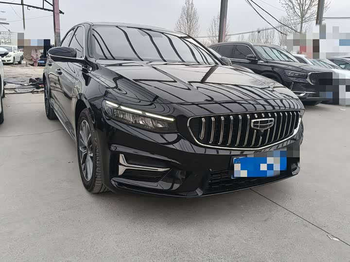 Фото 3 - Geely Preface