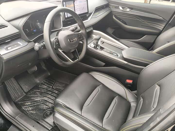 Фото 5 - Geely Preface