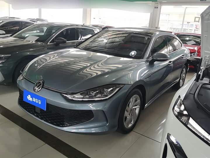 Фото 1 - Volkswagen Lamando L