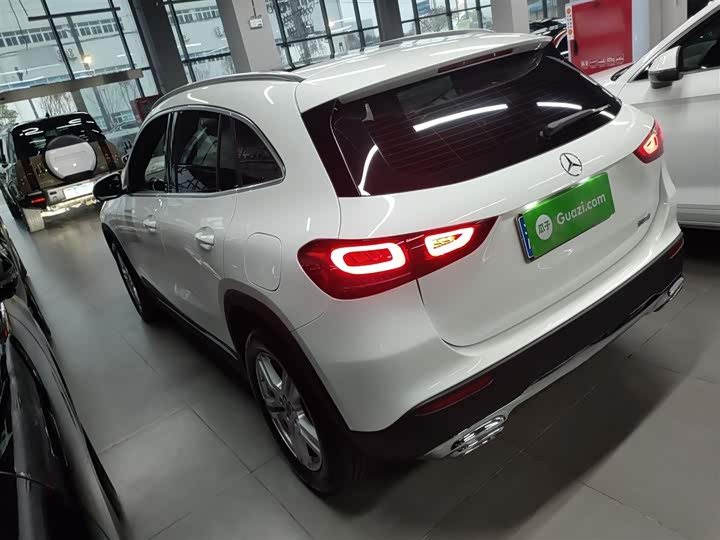 Фото 5 - Mercedes-Benz GLA-Class