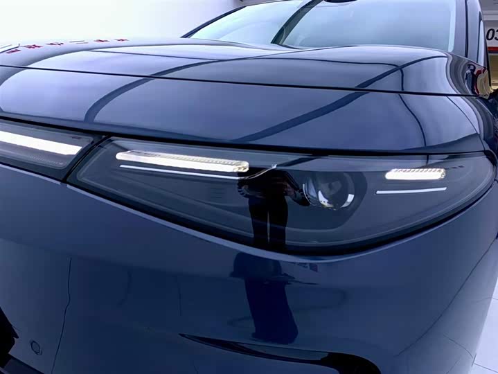 Фото 8 - Leapmotor C10