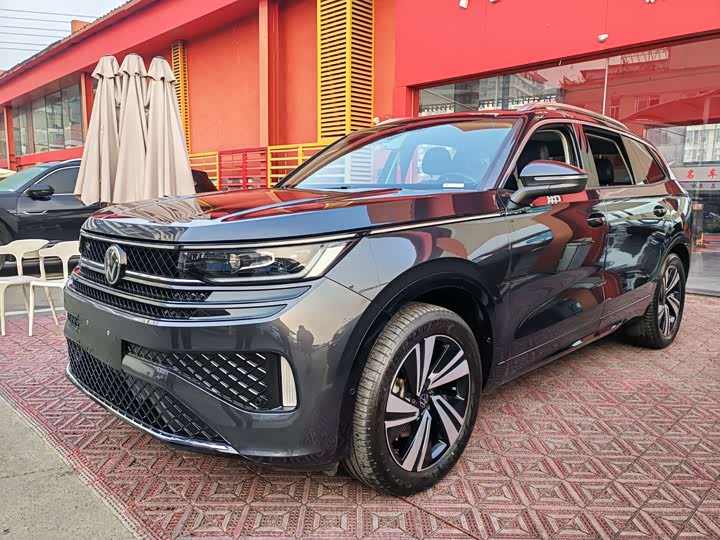 Фото 1 - Volkswagen Tavendor