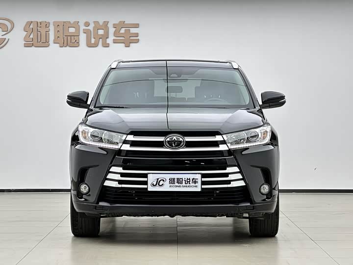 Фото 2 - Toyota Highlander