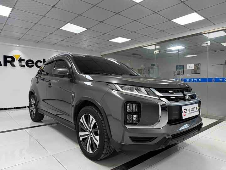 Фото 3 - Mitsubishi ASX