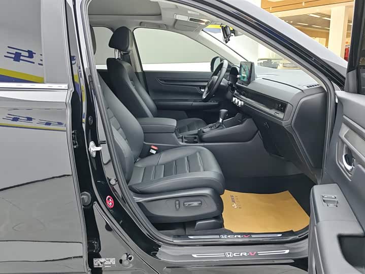 Фото 8 - Honda CR-V