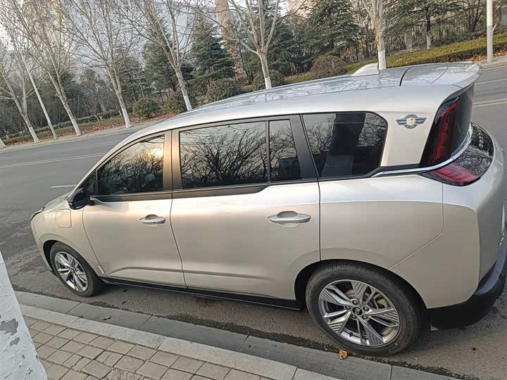 Фото 5 - Bestune NAT