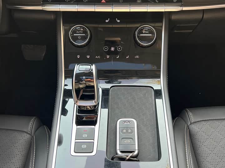 Фото 6 - Chery Tiggo 8