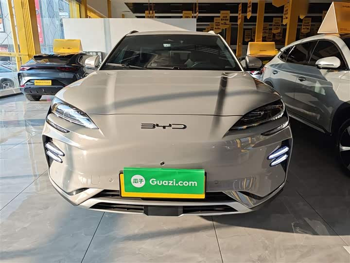 Фото 3 - BYD Song Plus Hybrid/EV