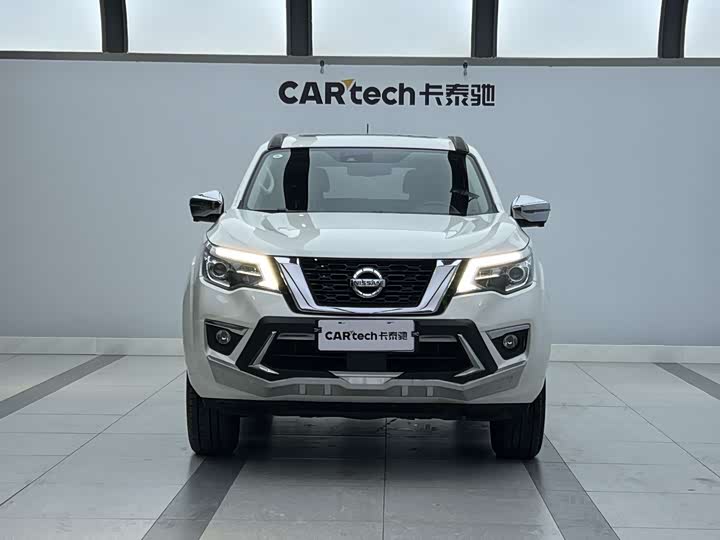 Фото 2 - Nissan Terra