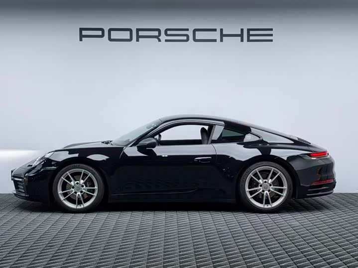 Фото 5 - Porsche 911