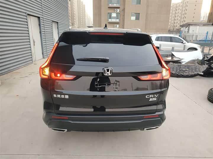 Фото 6 - Honda CR-V