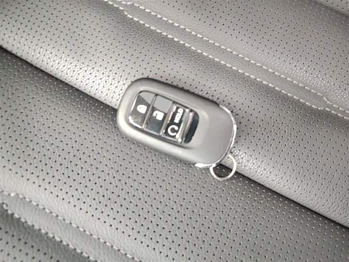 Фото 9 - Honda CR-V