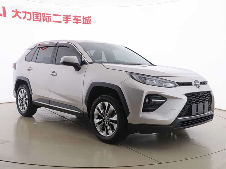 Фото 3 - Toyota Wildlander