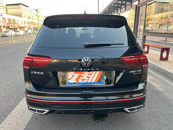 Фото 5 - Volkswagen Tiguan L Pro