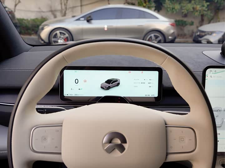 Фото 9 - Nio EC6