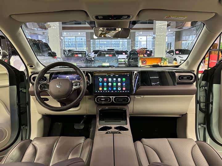 Фото 8 - Leapmotor C11