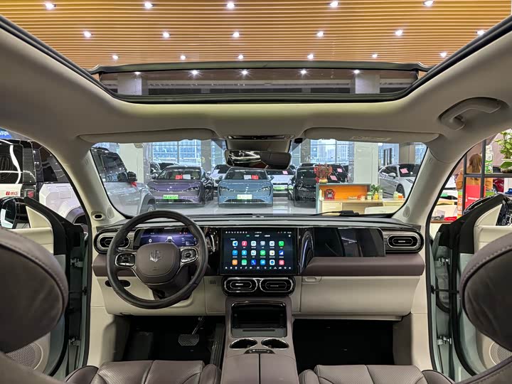 Фото 9 - Leapmotor C11