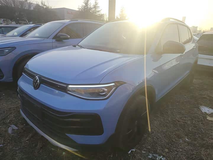 Фото 2 - Volkswagen Tharu