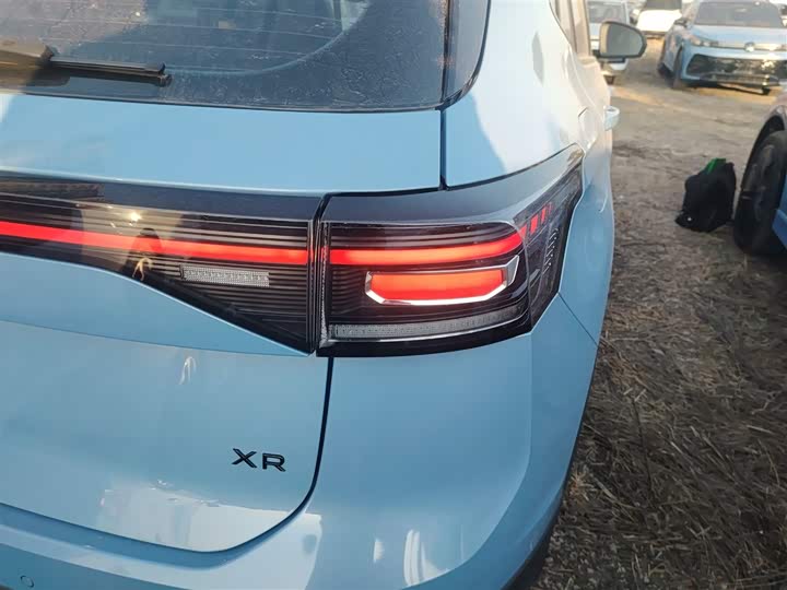 Фото 8 - Volkswagen Tharu