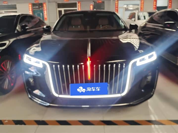 Фото 2 - Hongqi H9