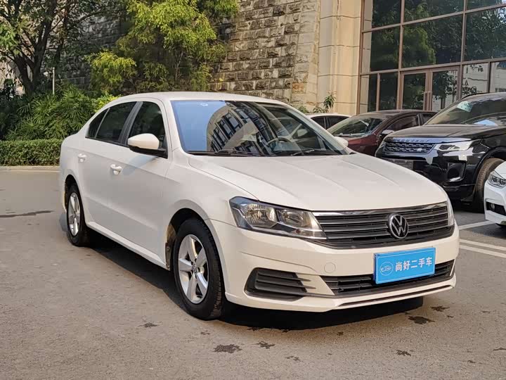 Фото 3 - Volkswagen Lavida