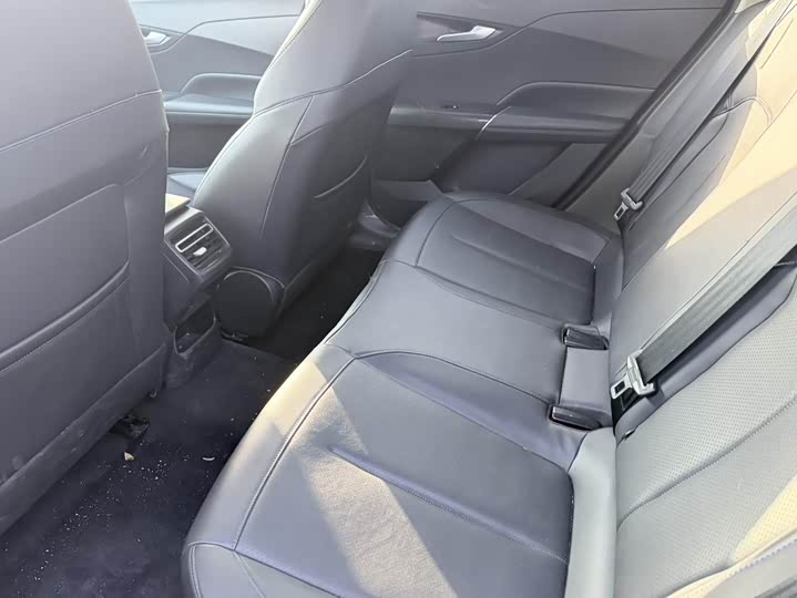 Фото 6 - Changan Yida